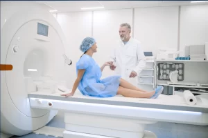 Біль у крижовій кістці: ефективна діагностика та лікування за допомогою КТ-сканування